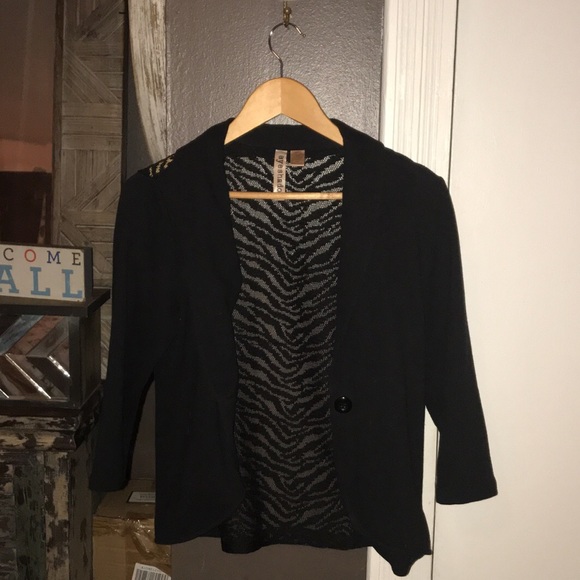 Black Cropped Blazer with full lace back sz Lg - Picture 2 of 4